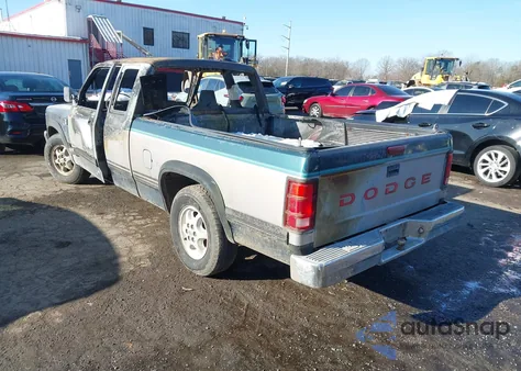 1994 Dodge Dakota z USA, uszkodzony, nr VIN 1B7GL23Y3RS637694